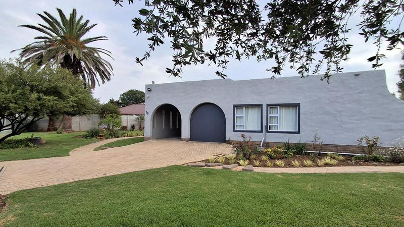 5 Bedroom Property for Sale in Meyerhof Free State